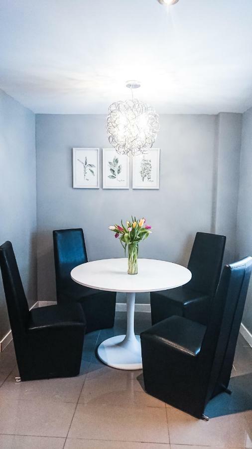 Spacious 3 Bdrm home near downtown Otawa Exterior foto